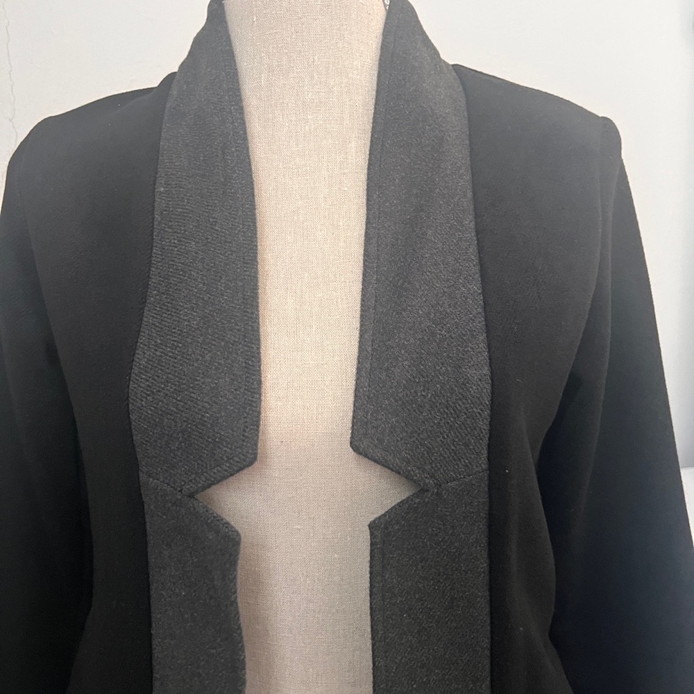 Final Touch Black And Gray Streamlined Blazer Wit… - image 4